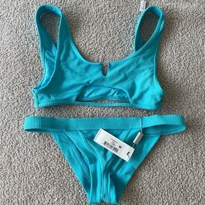 NWT Frankies Bikinis Cole Set in Oasis